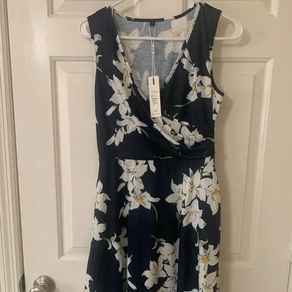 Kilig | Dresses | Kilig Floral Dress | Poshmark